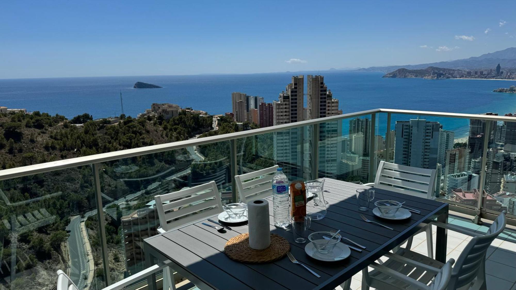Planta 28 - 2 Dormitorios Con Vistas Benidorm Luaran gambar